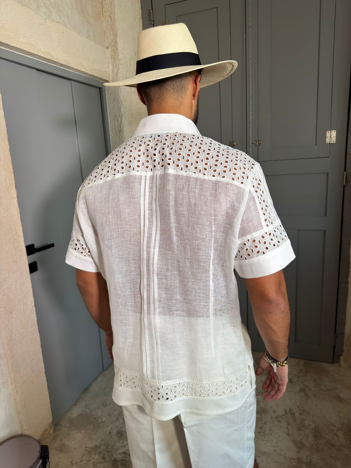 Guayabera en gasa